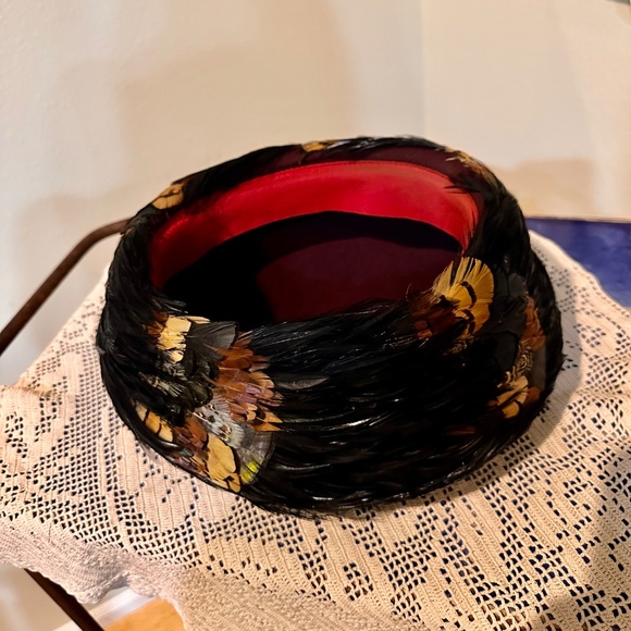 Pheasant Feather Hat / MCM High Fashion or Costume Hat of Black & Brown Feathers - Picture 11 of 14